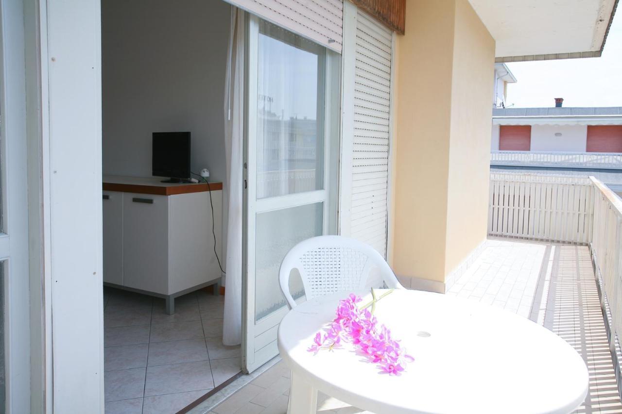 Sanian Villa Bibione Buitenkant foto
